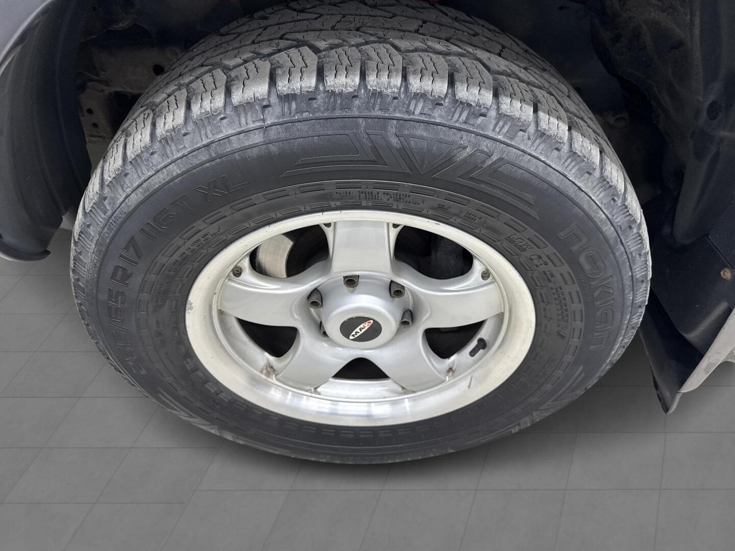 TOYOTA Land Cruiser 2004