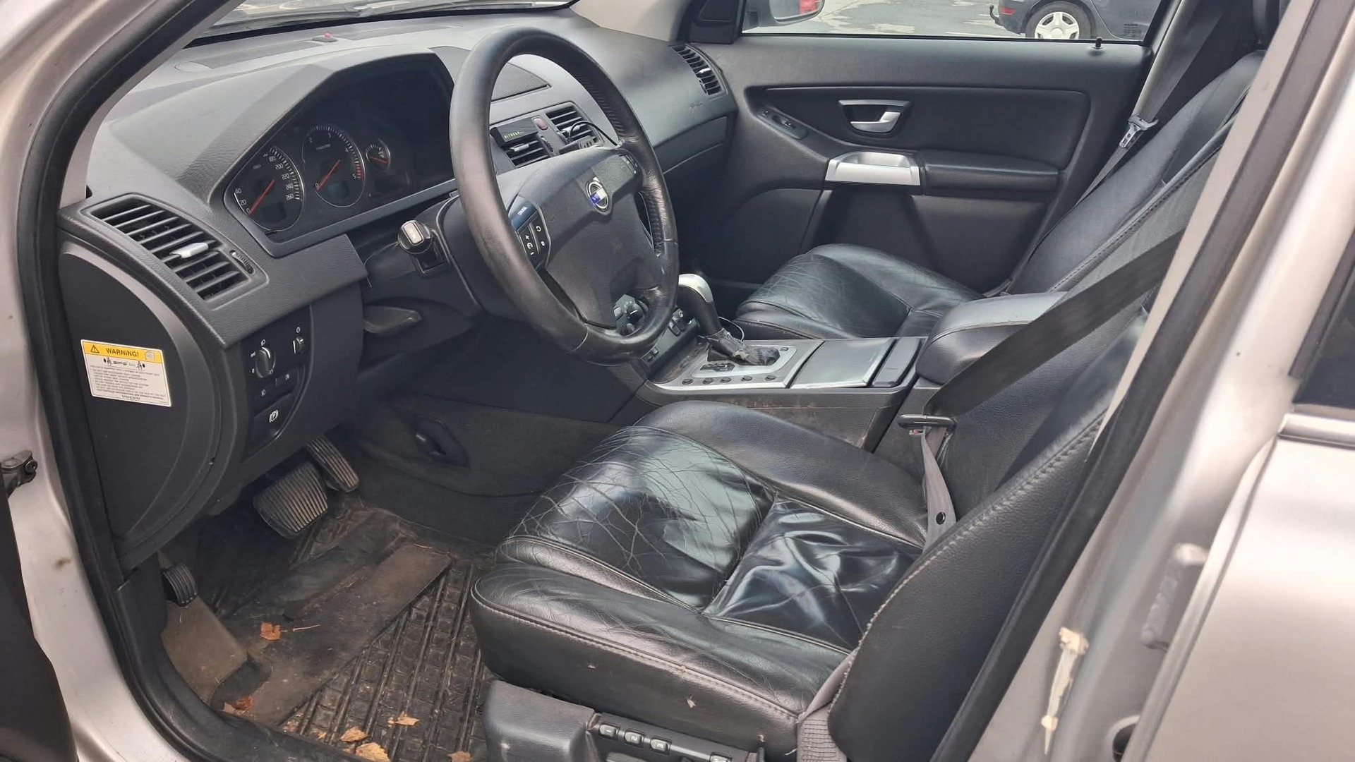 VOLVO XC90 2004
