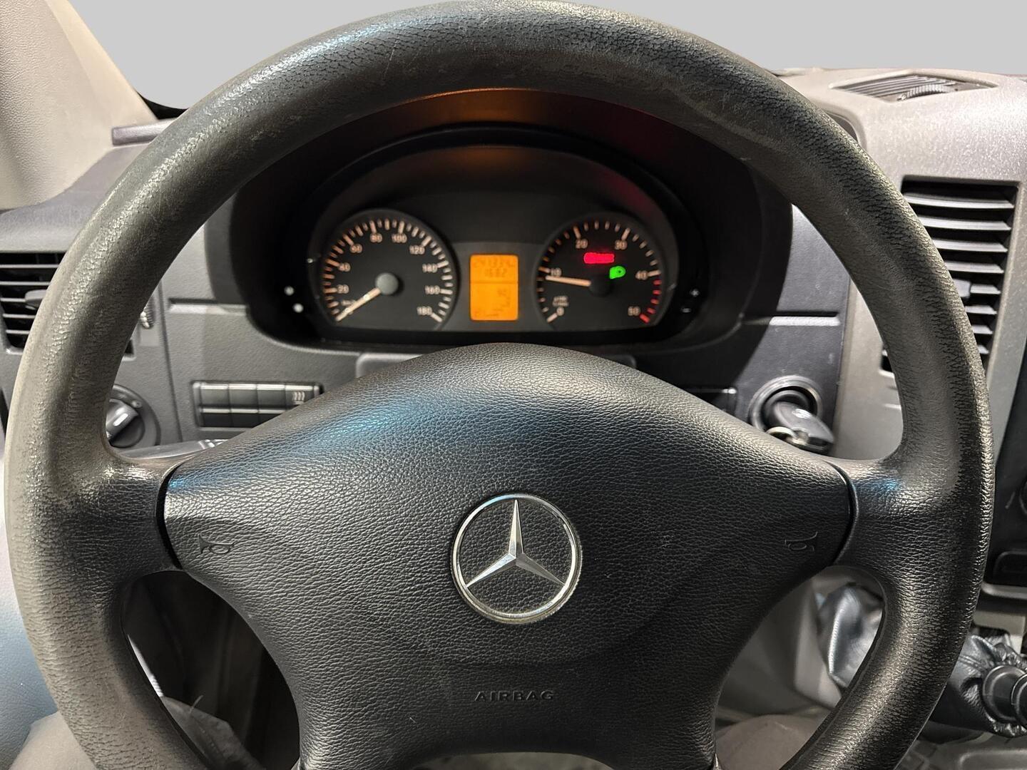 MERCEDES-BENZ Sprinter 2006