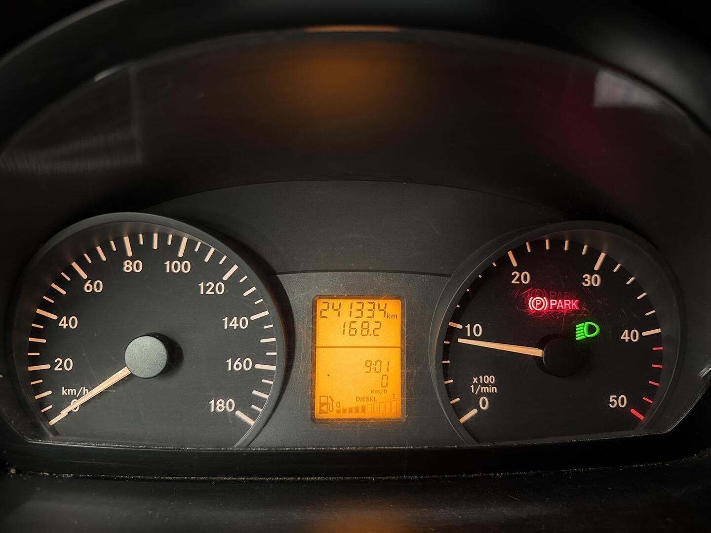 MERCEDES-BENZ Sprinter 2006