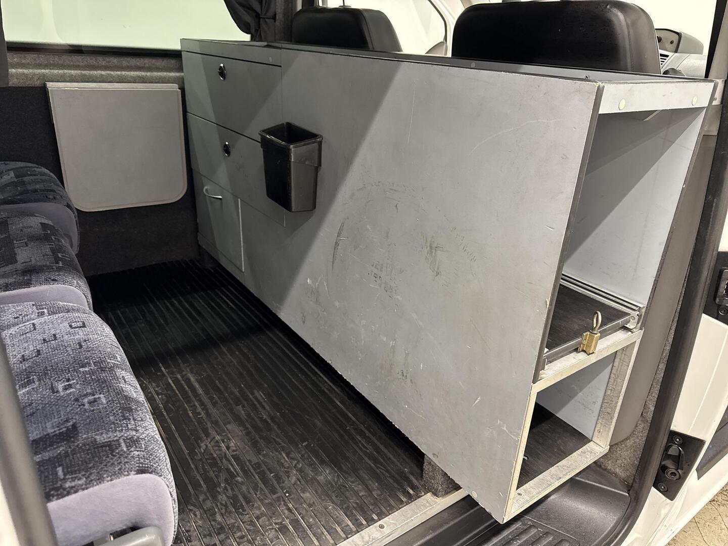 VOLKSWAGEN Transporter 2011