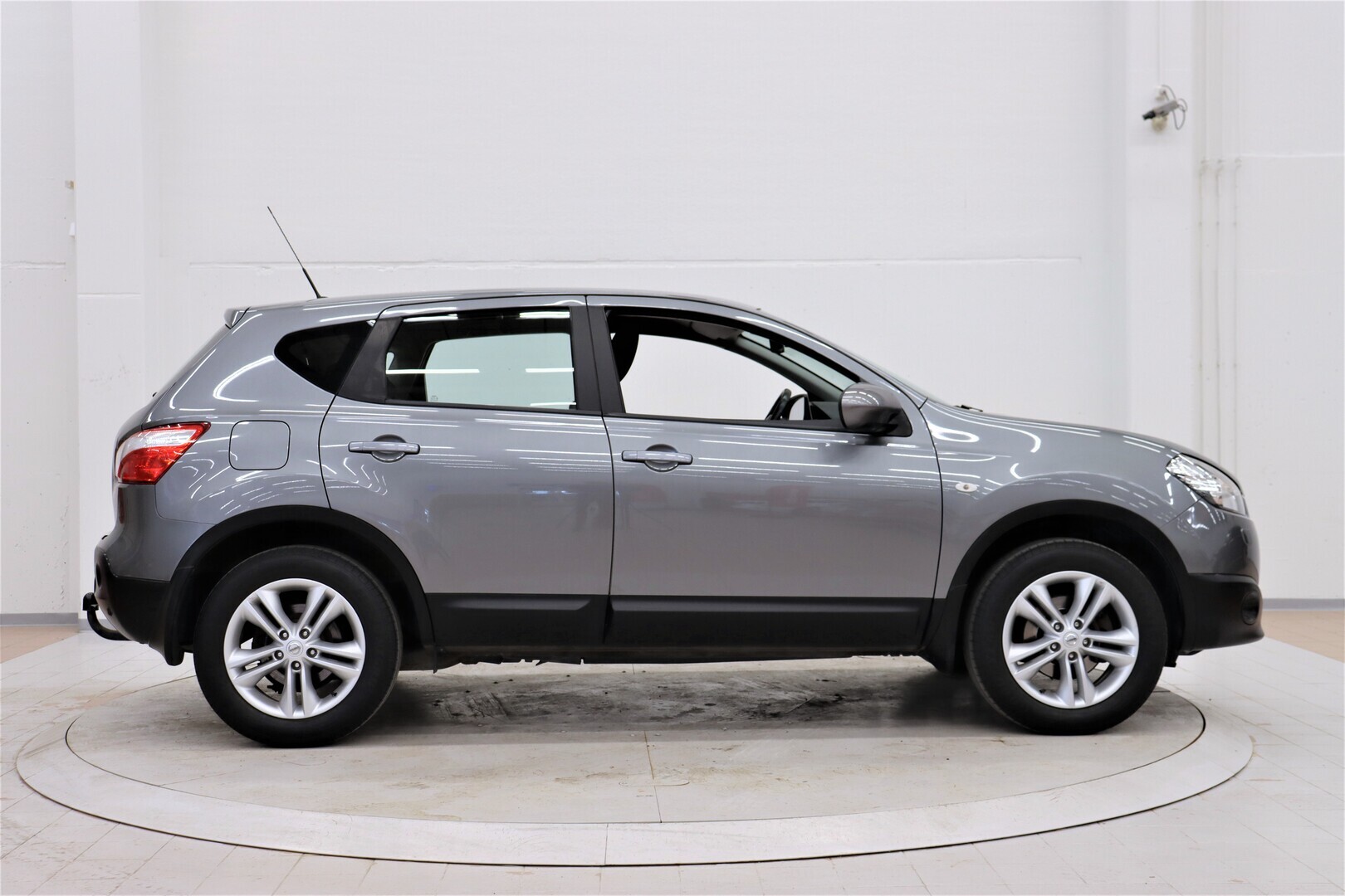 NISSAN Qashqai 2011