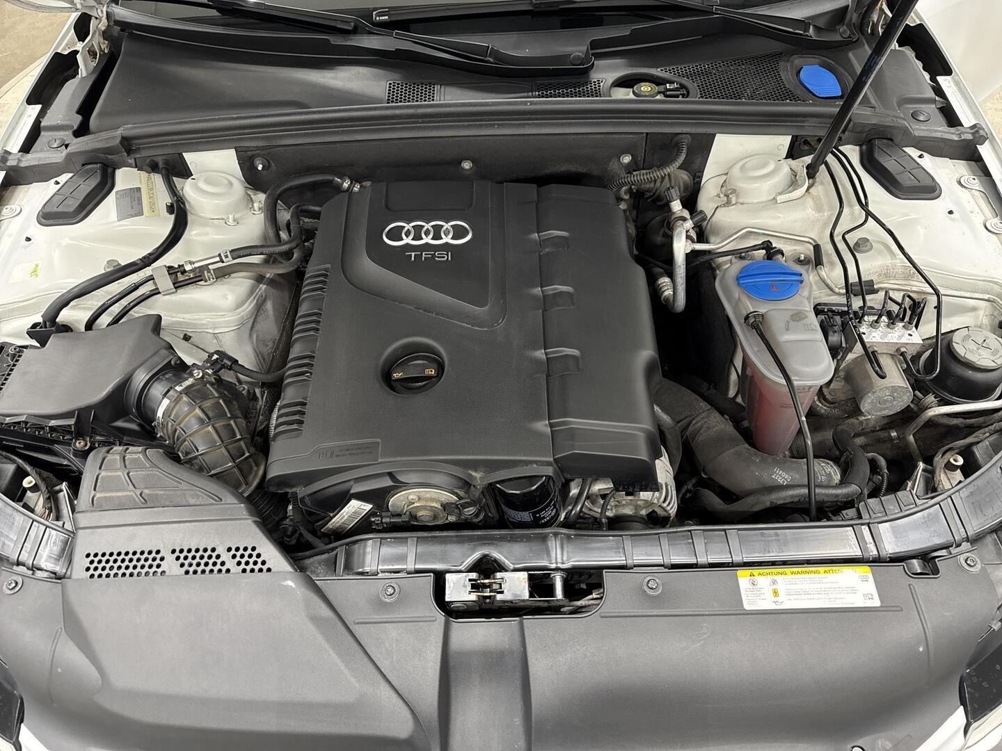 AUDI A4 2011