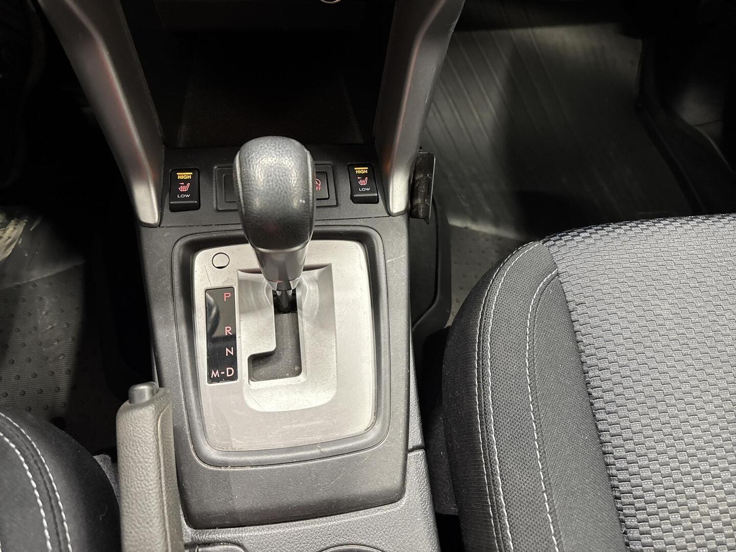 SUBARU Forester 2013