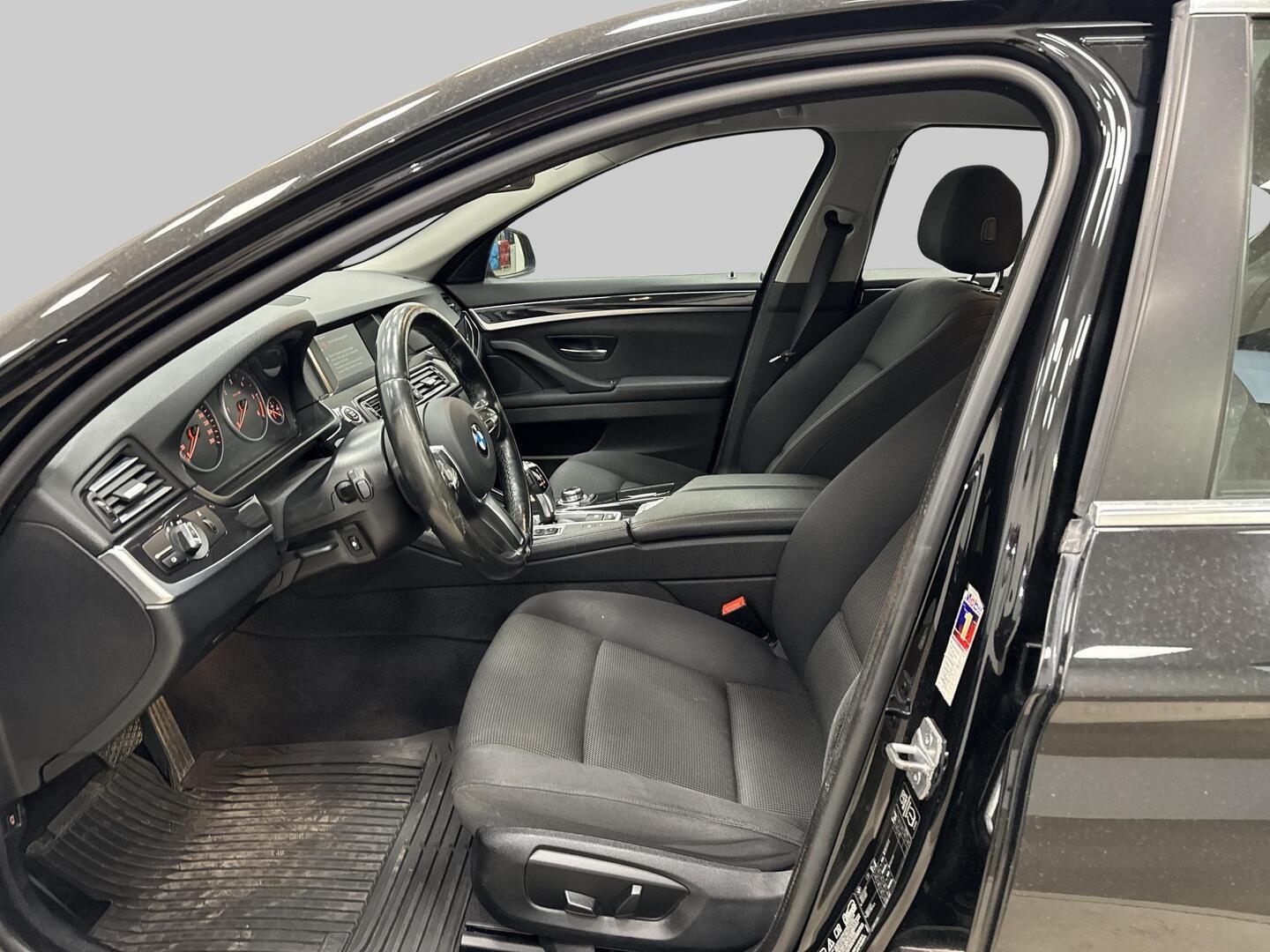 BMW 520 2013