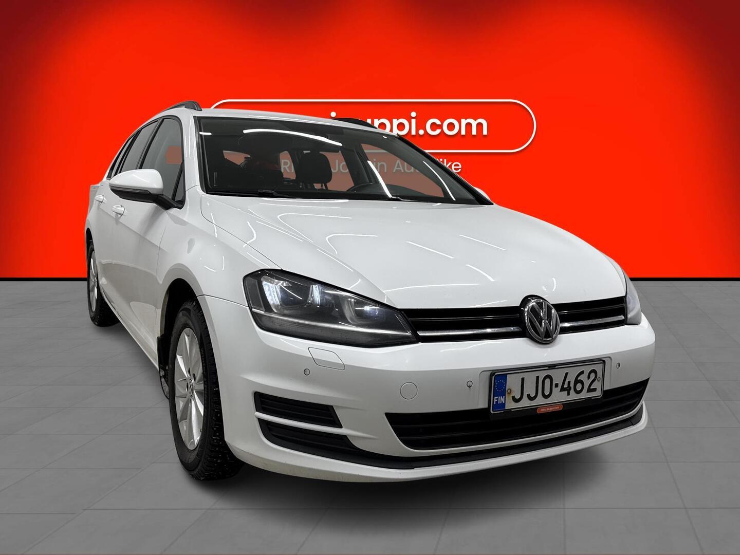 VOLKSWAGEN Golf 2015