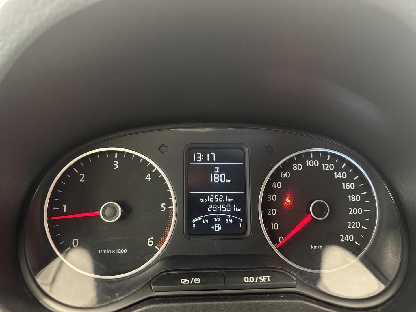 VOLKSWAGEN Amarok 2015