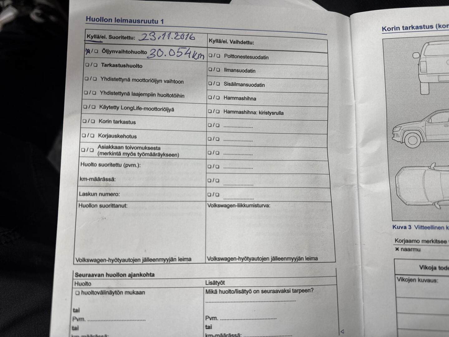 VOLKSWAGEN Amarok 2015