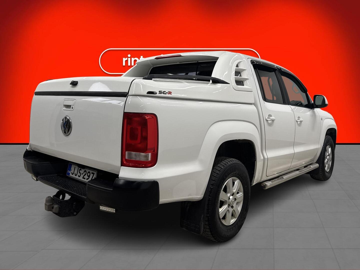 VOLKSWAGEN Amarok 2015