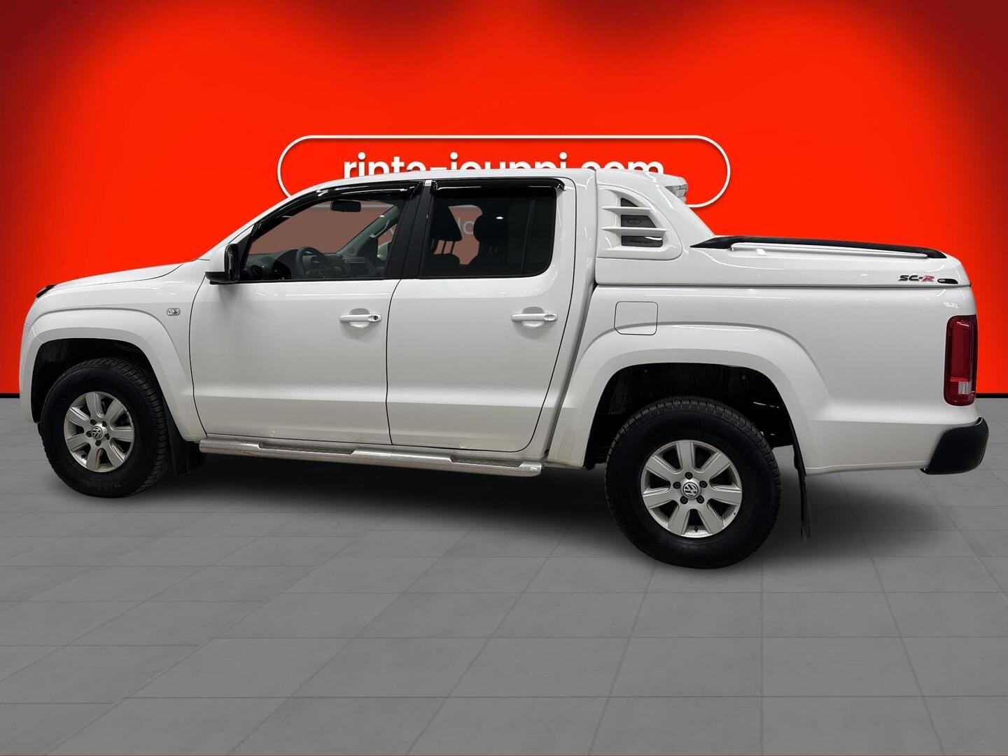 VOLKSWAGEN Amarok 2015