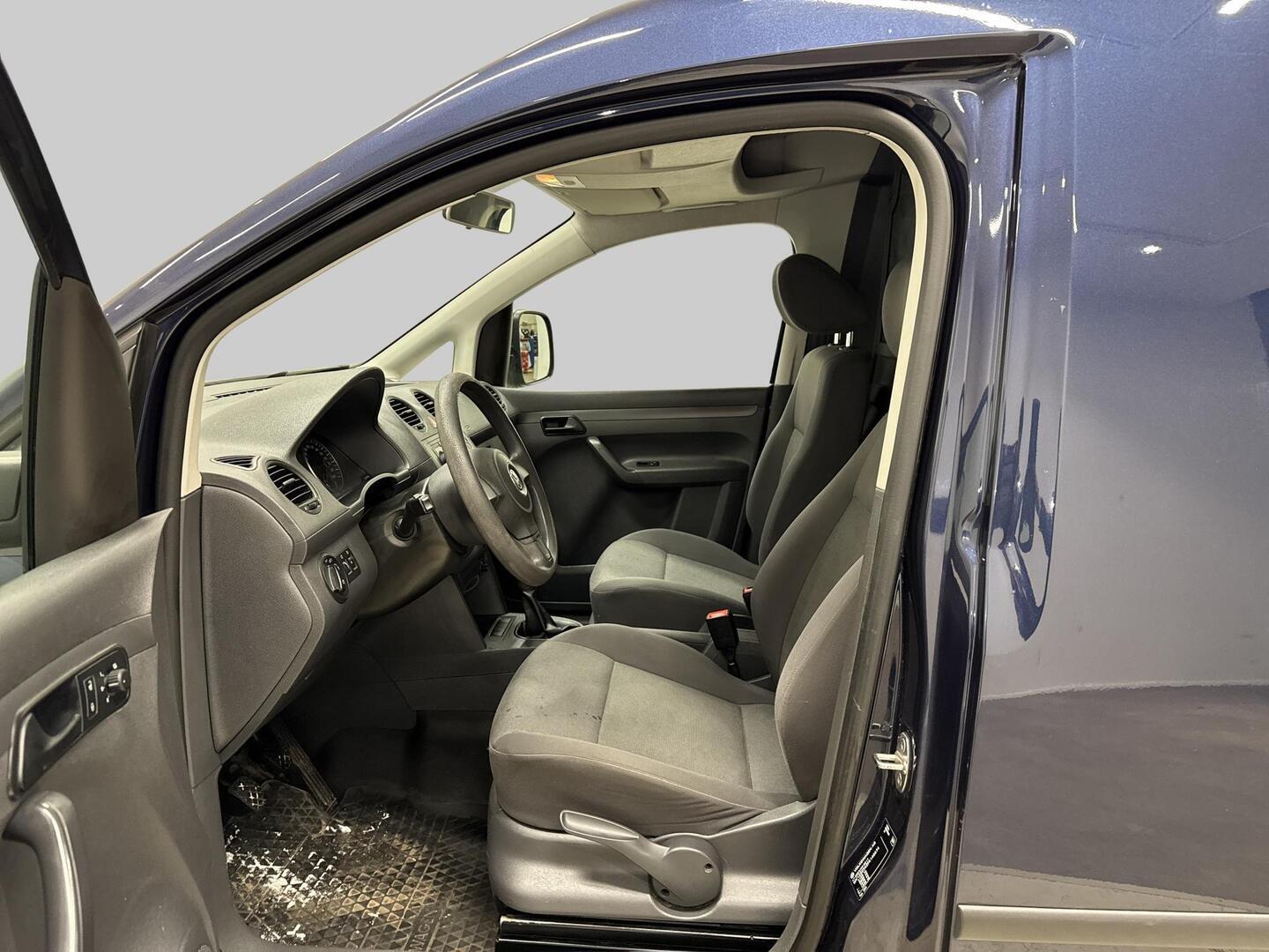 VOLKSWAGEN Caddy 2015