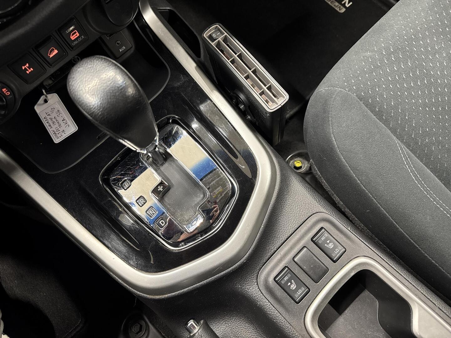 NISSAN Navara 2016