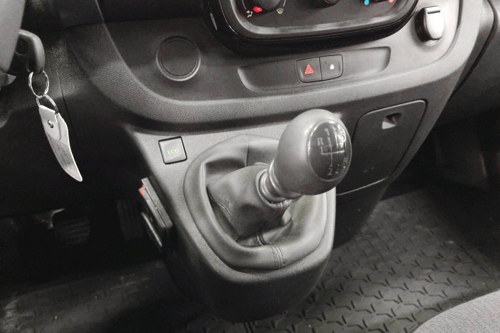 OPEL Vivaro 2017