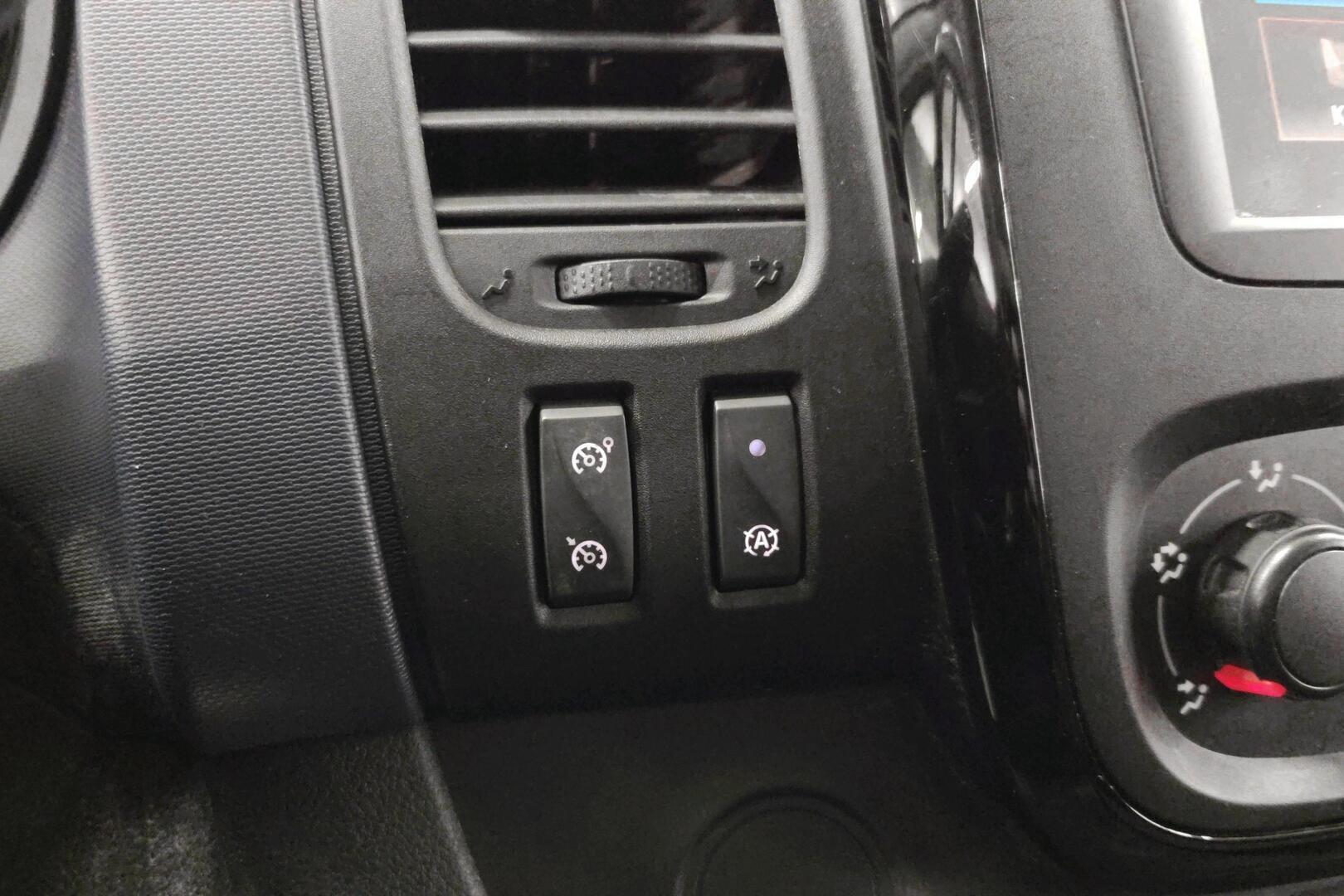 OPEL Vivaro 2017