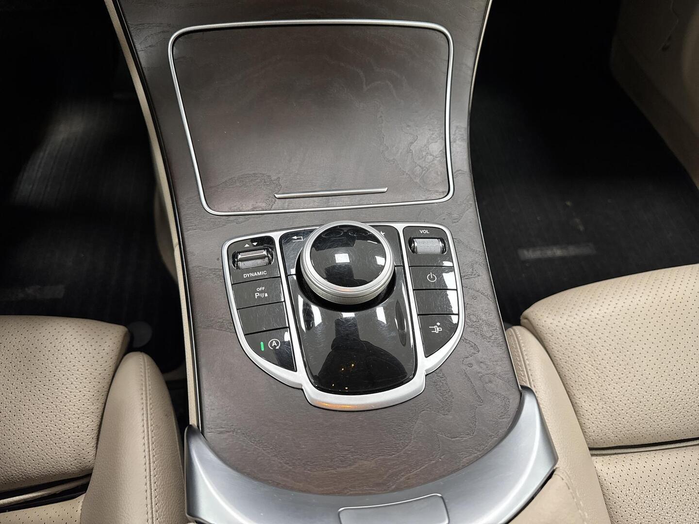 MERCEDES-BENZ C 2018