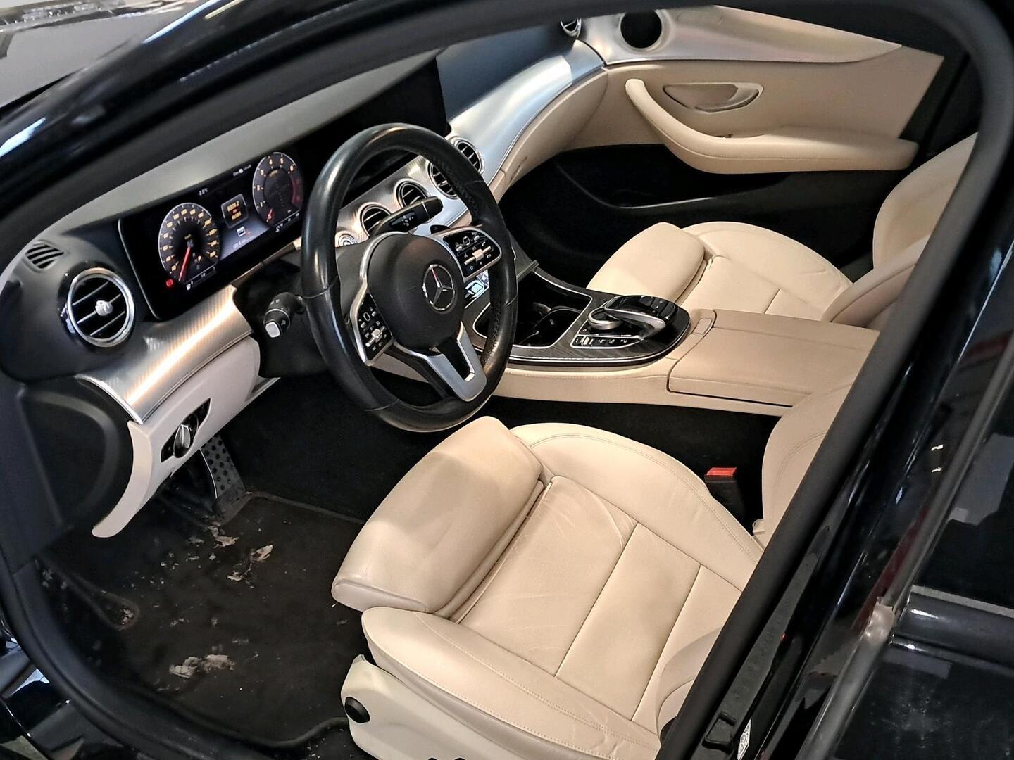 MERCEDES-BENZ E 2020