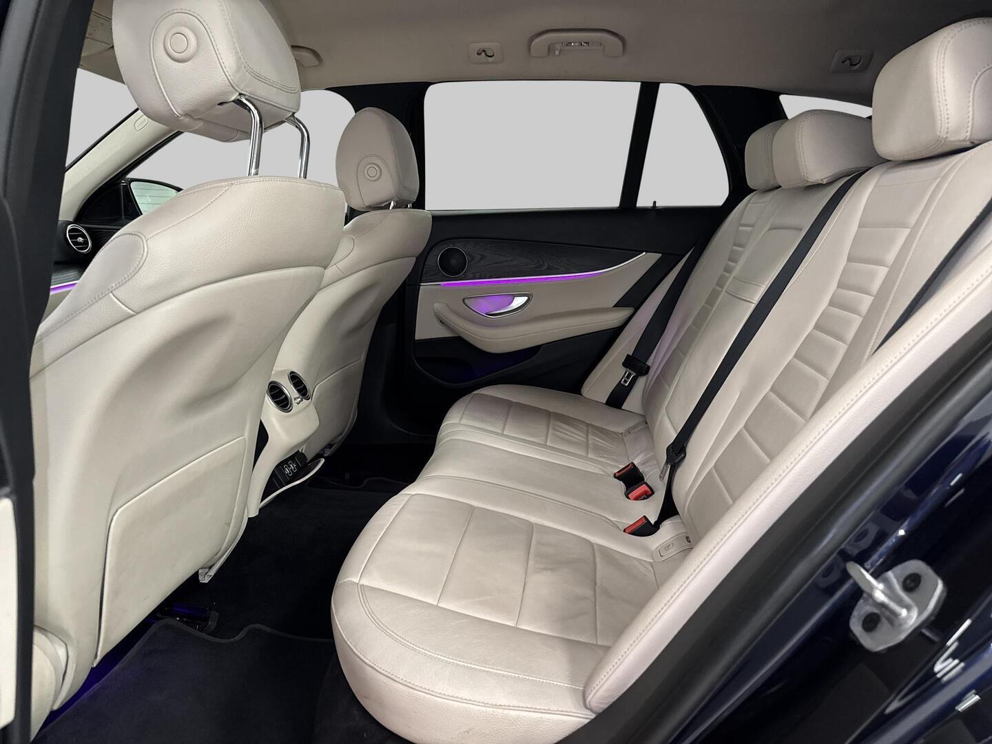 MERCEDES-BENZ E 2019