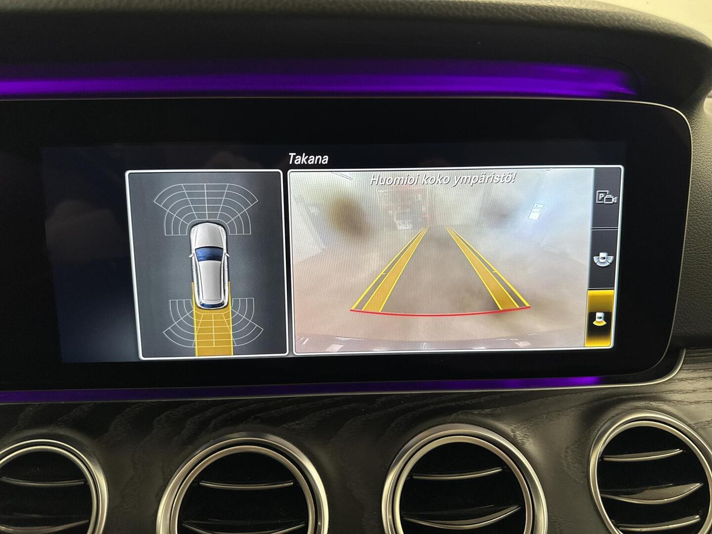 MERCEDES-BENZ E 2019
