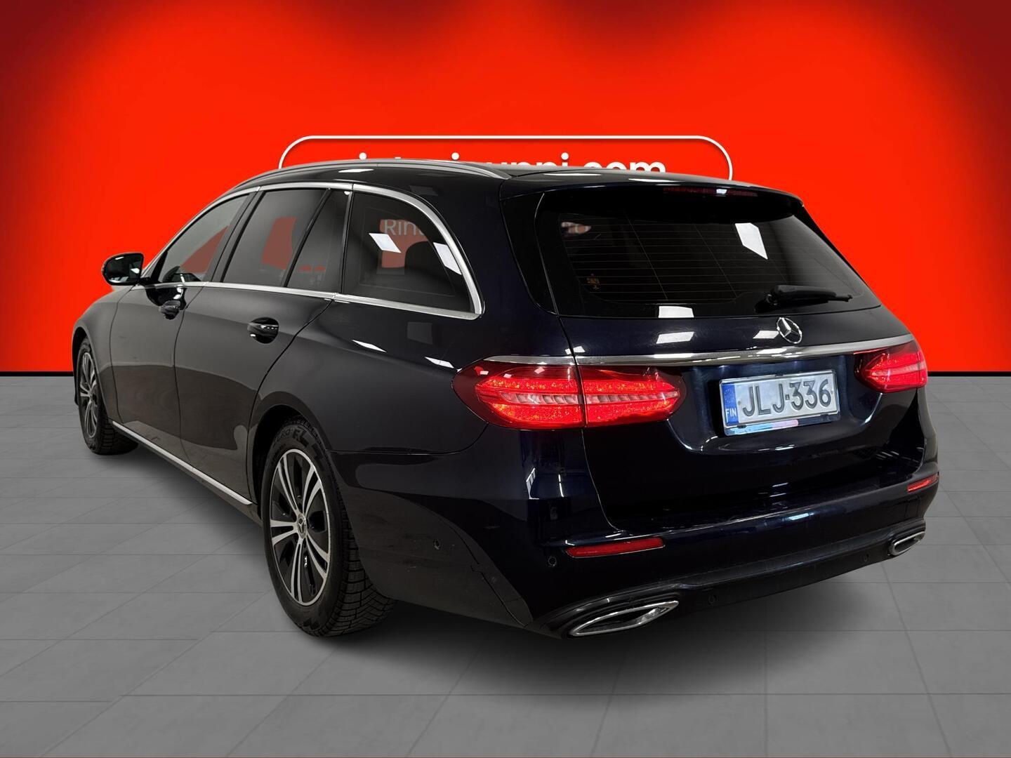 MERCEDES-BENZ E 2019