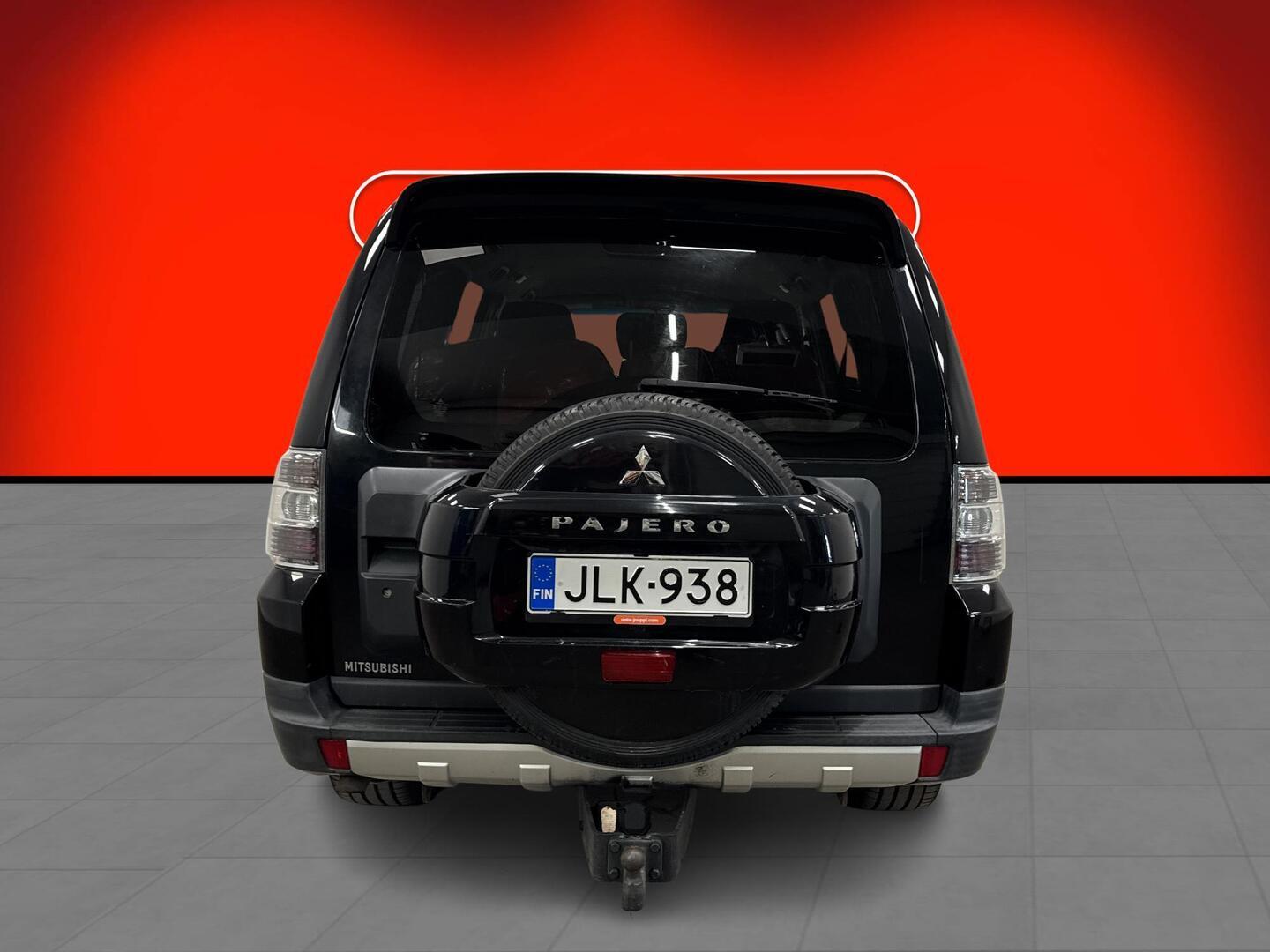 MITSUBISHI Pajero 2009