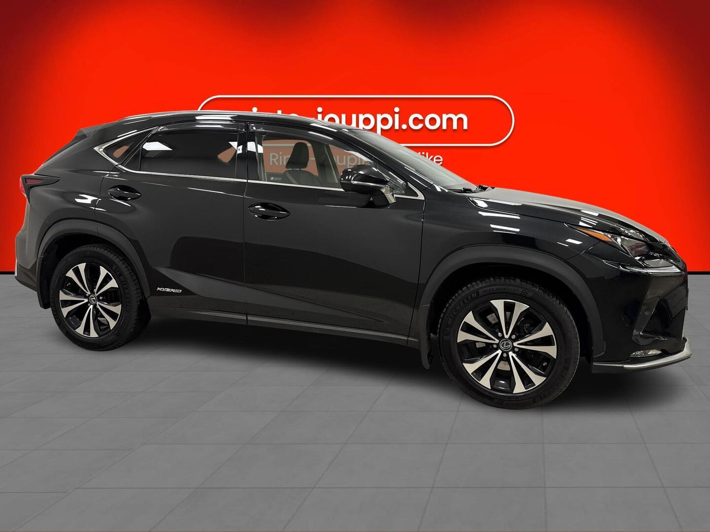 LEXUS NX 2021