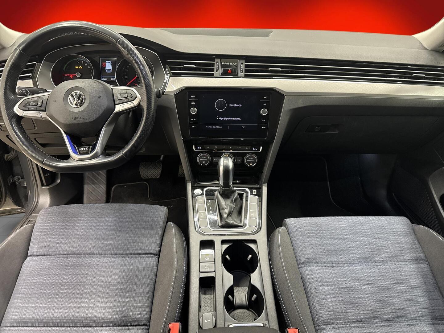VOLKSWAGEN Passat 2020