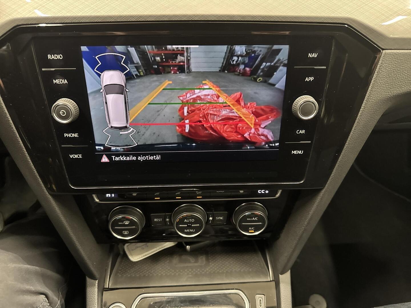 VOLKSWAGEN Passat 2020