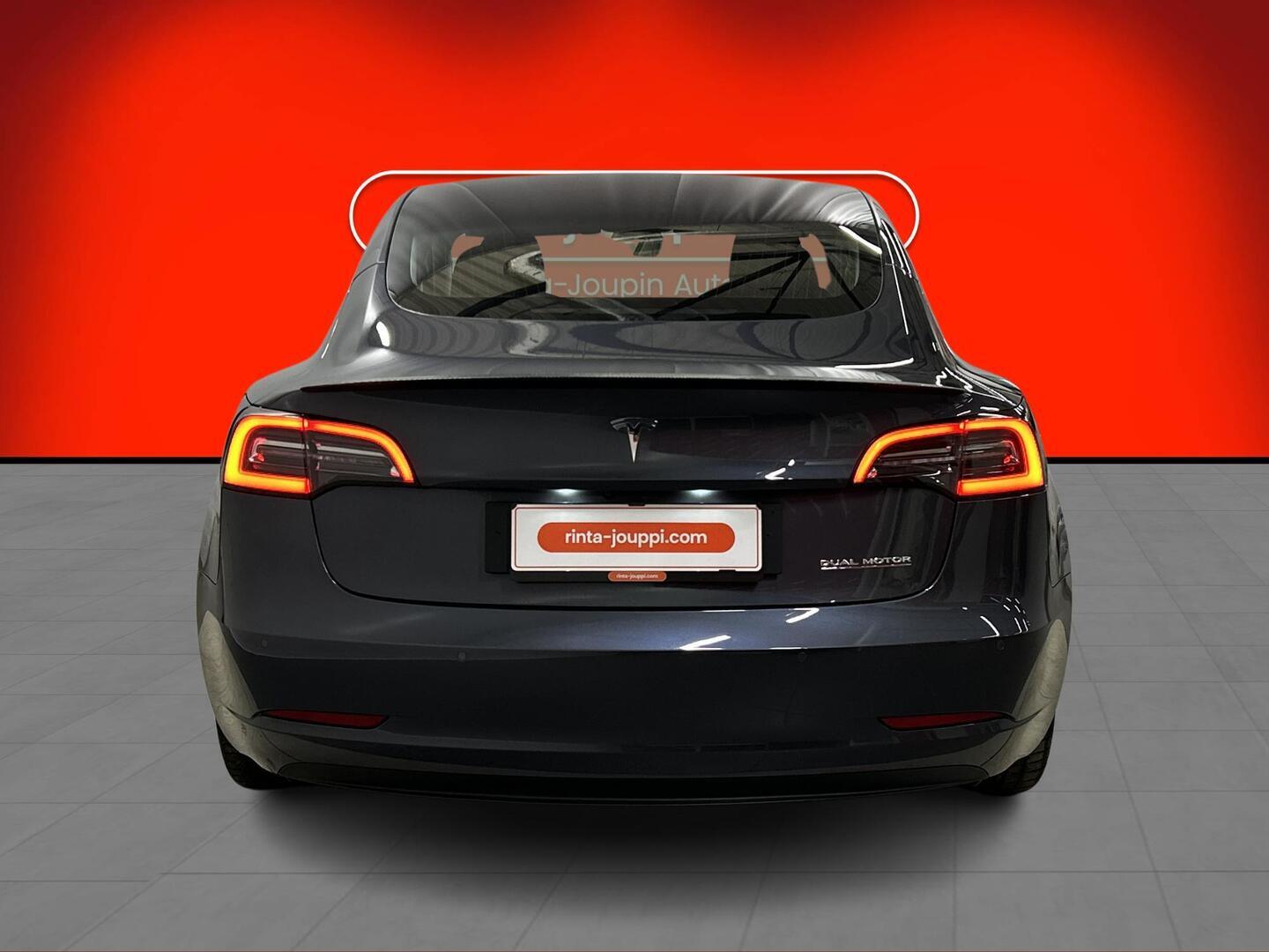 TESLA MODEL 3 2019