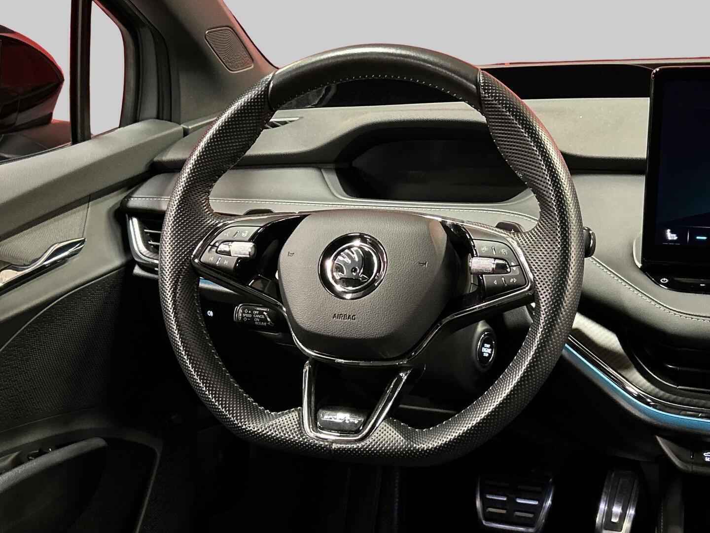 SKODA ENYAQ 2022