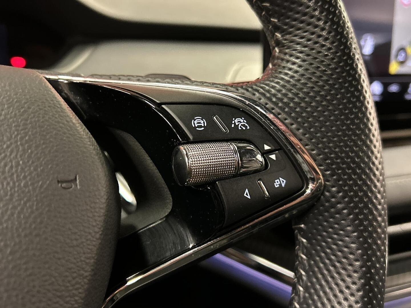 SKODA ENYAQ 2022