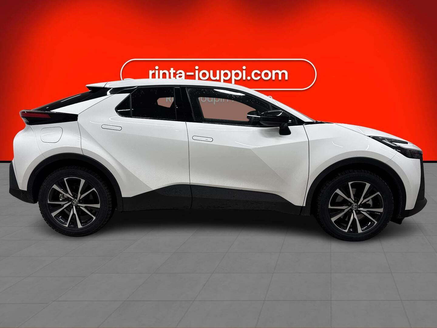 TOYOTA C-HR 2025