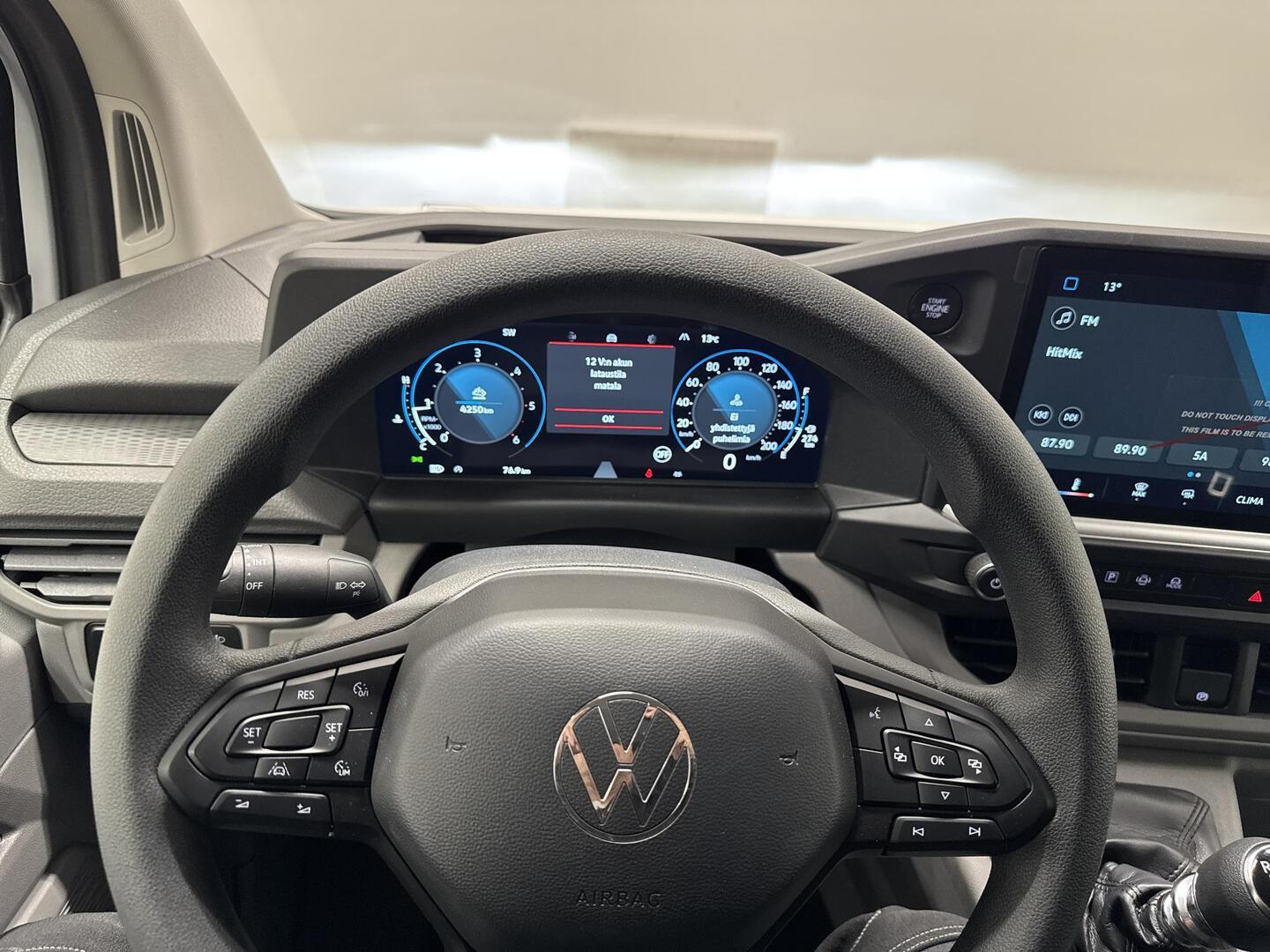 VOLKSWAGEN TRANSPORTER 2025