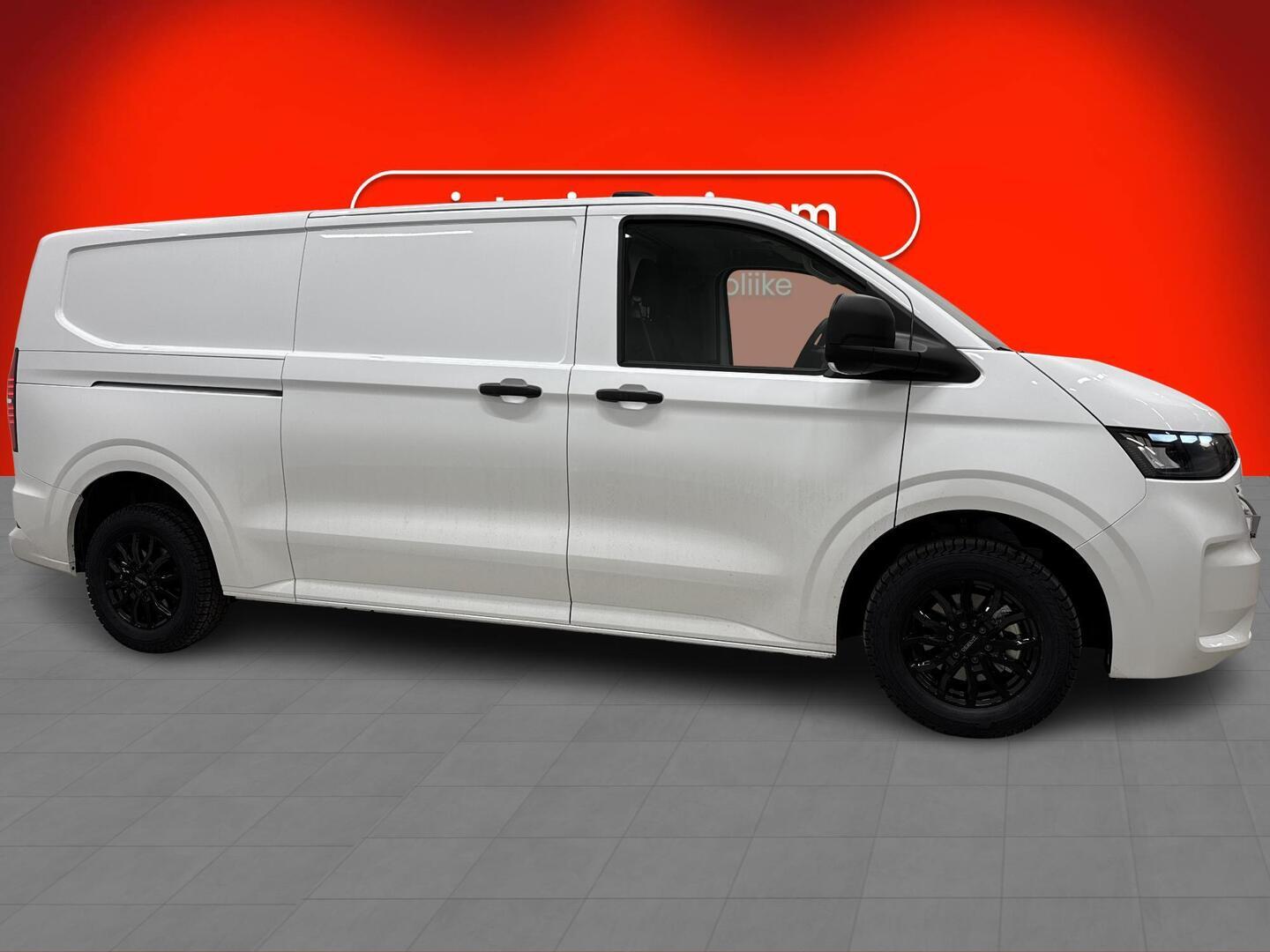 VOLKSWAGEN TRANSPORTER 2025