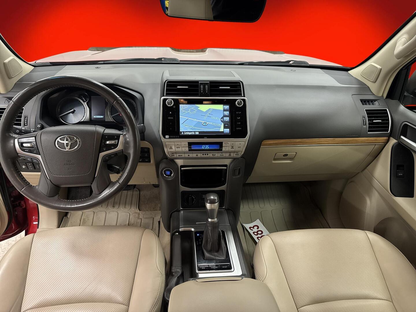 TOYOTA LAND CRUISER 2019