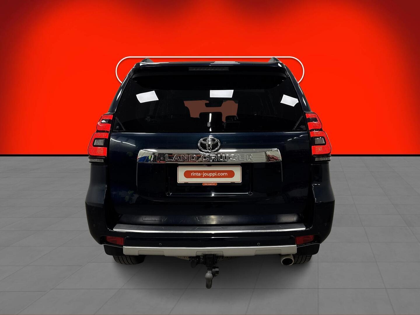 TOYOTA LAND CRUISER 2020