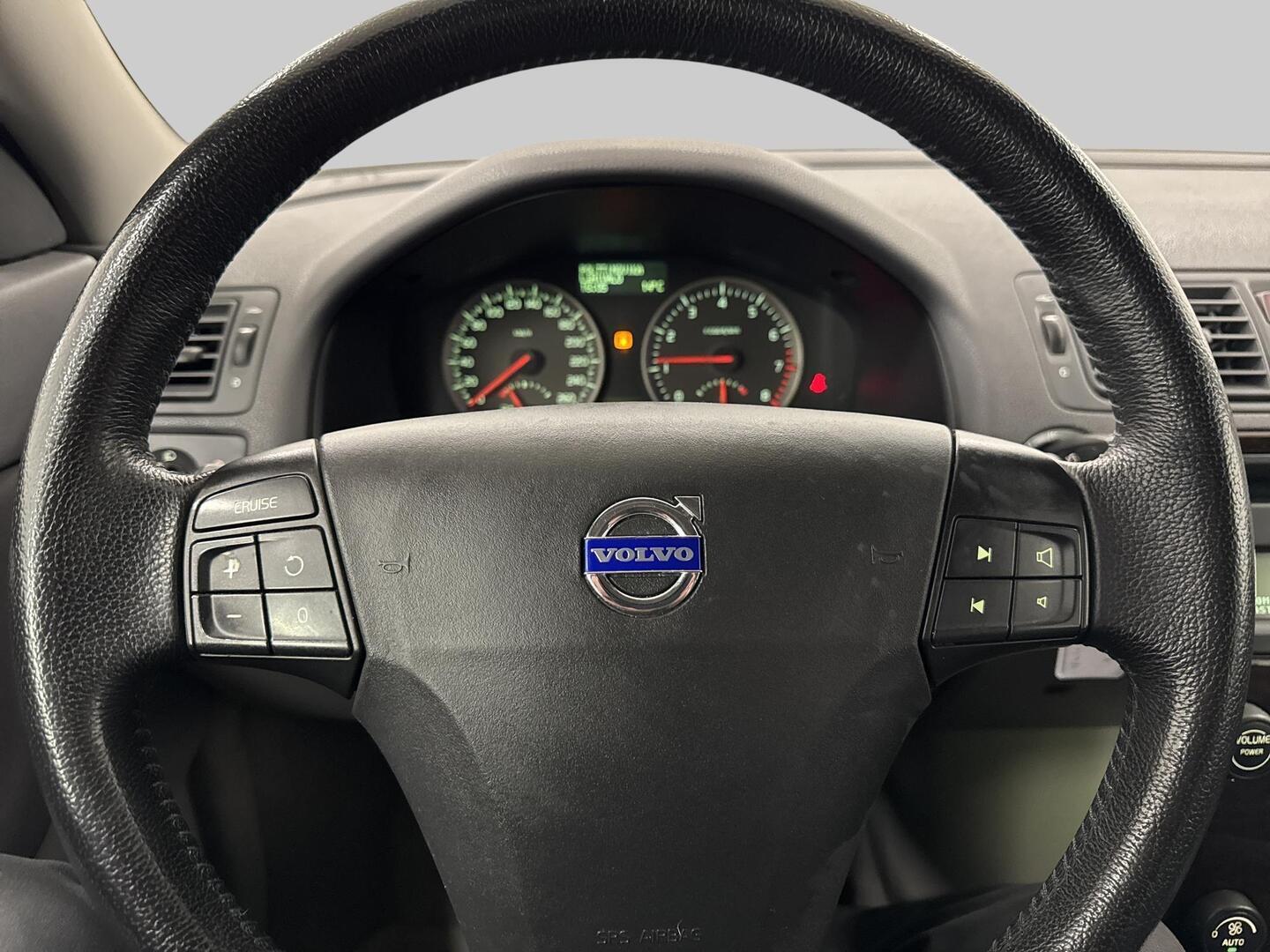 VOLVO V50 2005