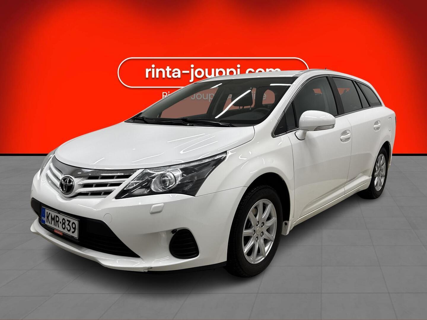 TOYOTA Avensis 2014