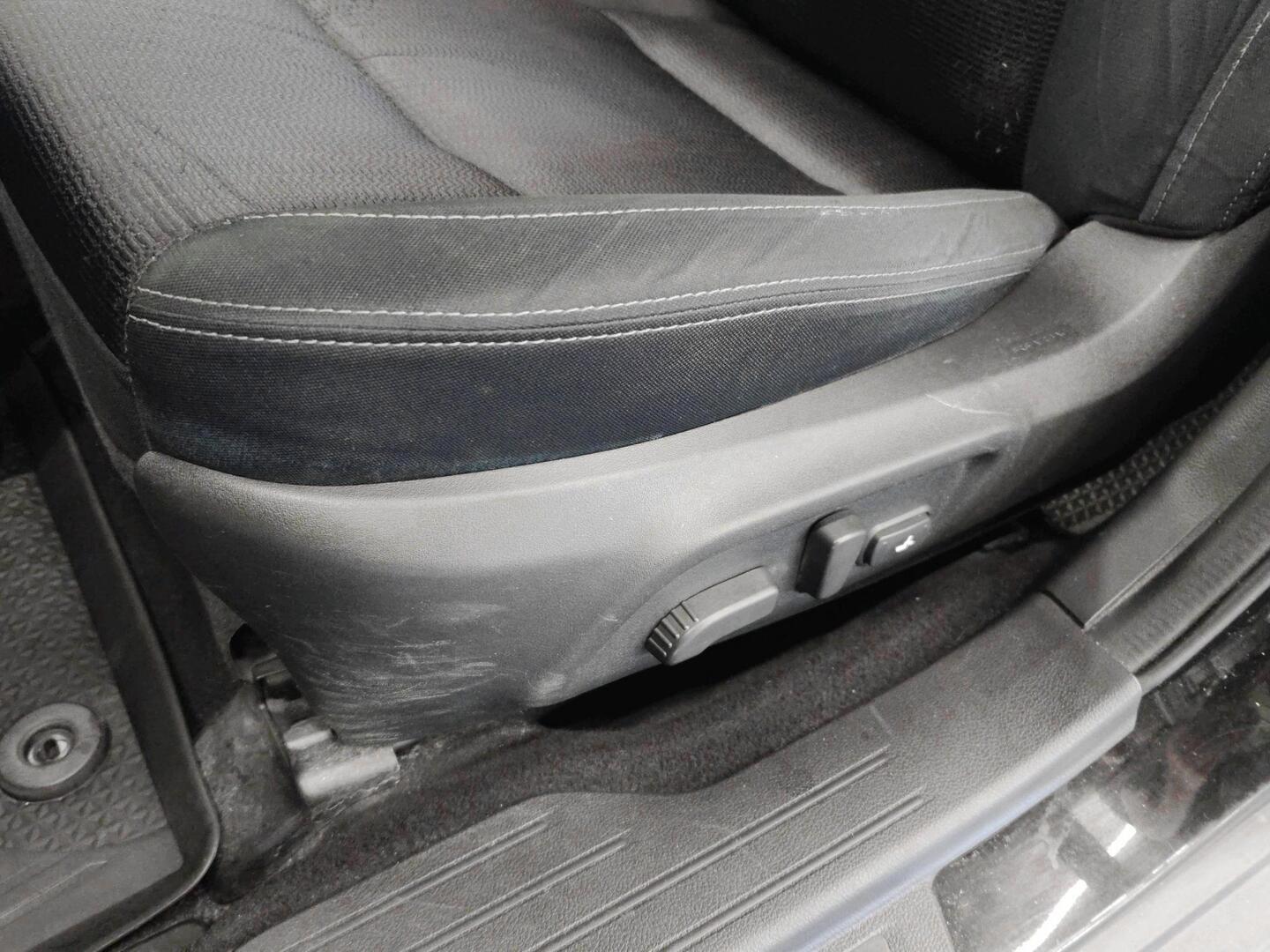 SUBARU Outback 2016
