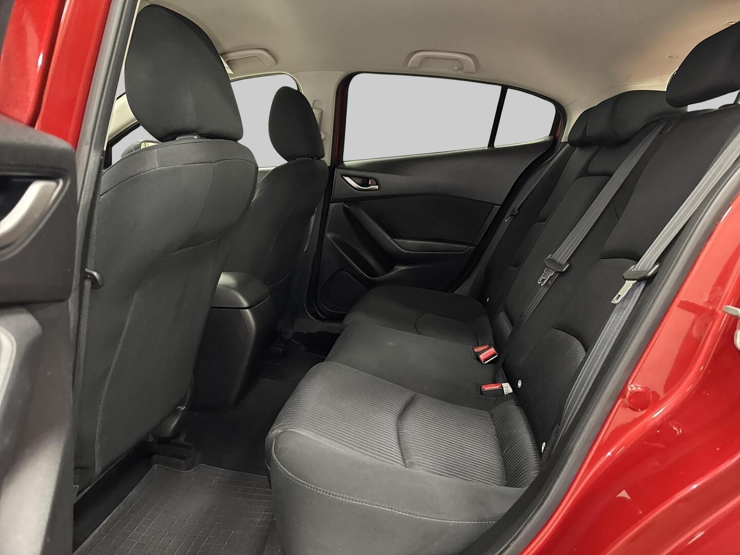 MAZDA 3 2016