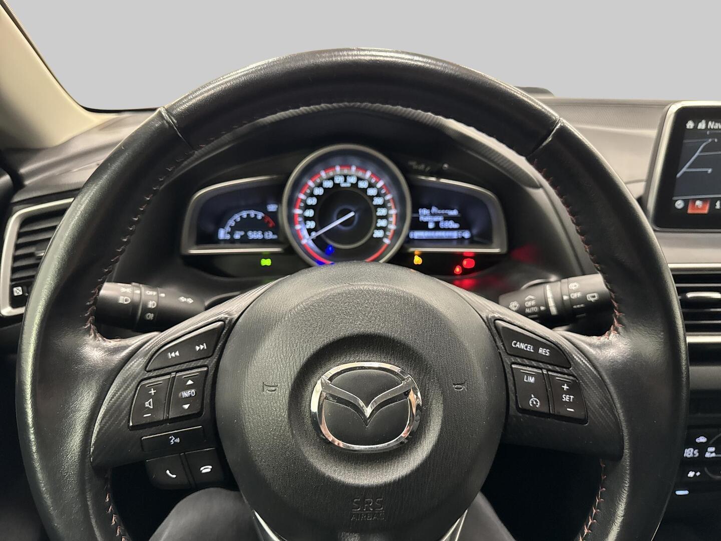 MAZDA 3 2016