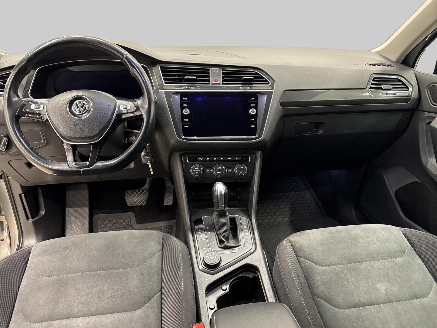 VOLKSWAGEN Tiguan 2019