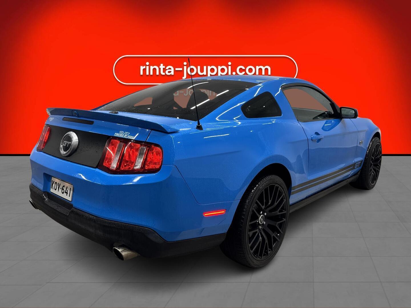 FORD Mustang 2010