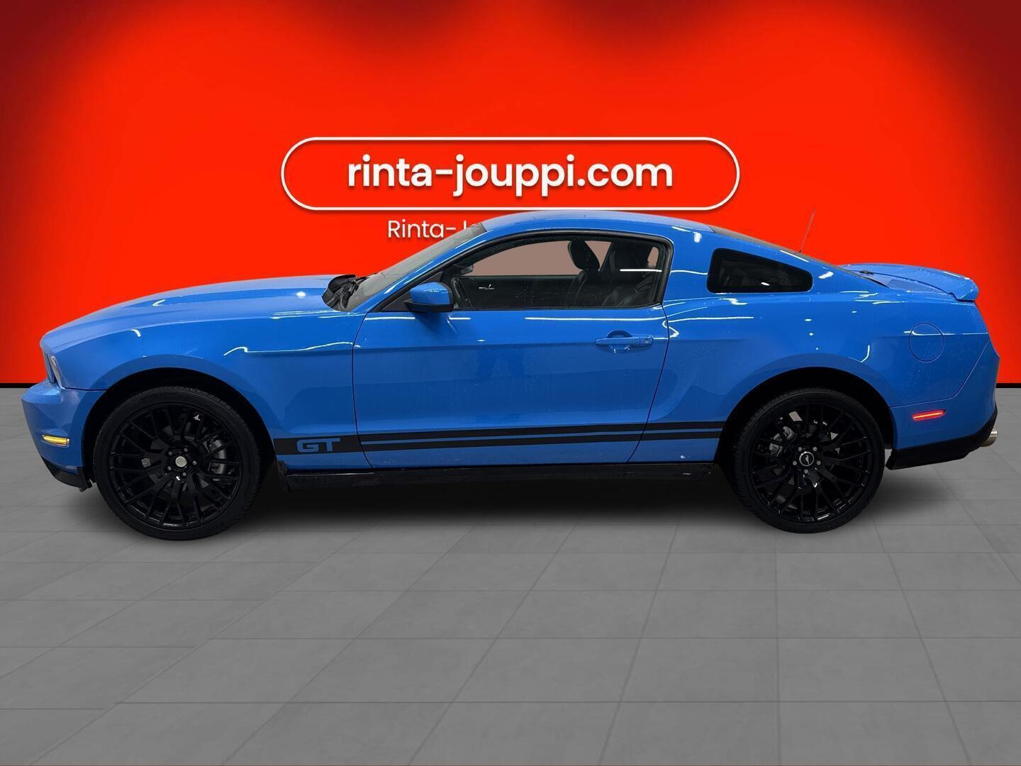 FORD Mustang 2010