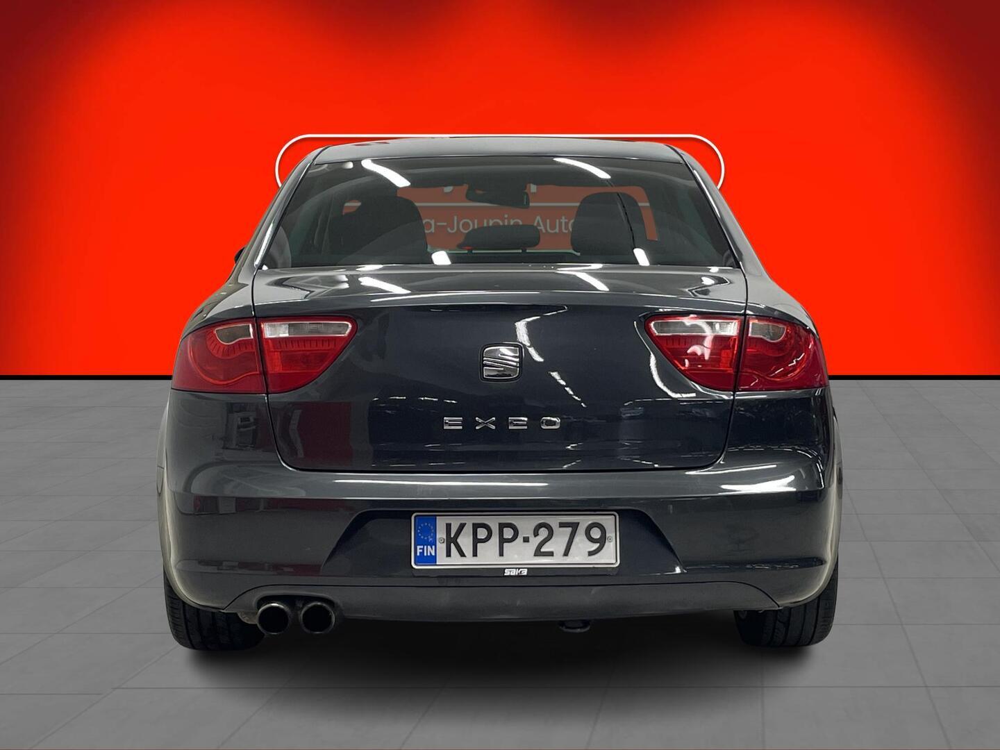 SEAT Exeo 2011