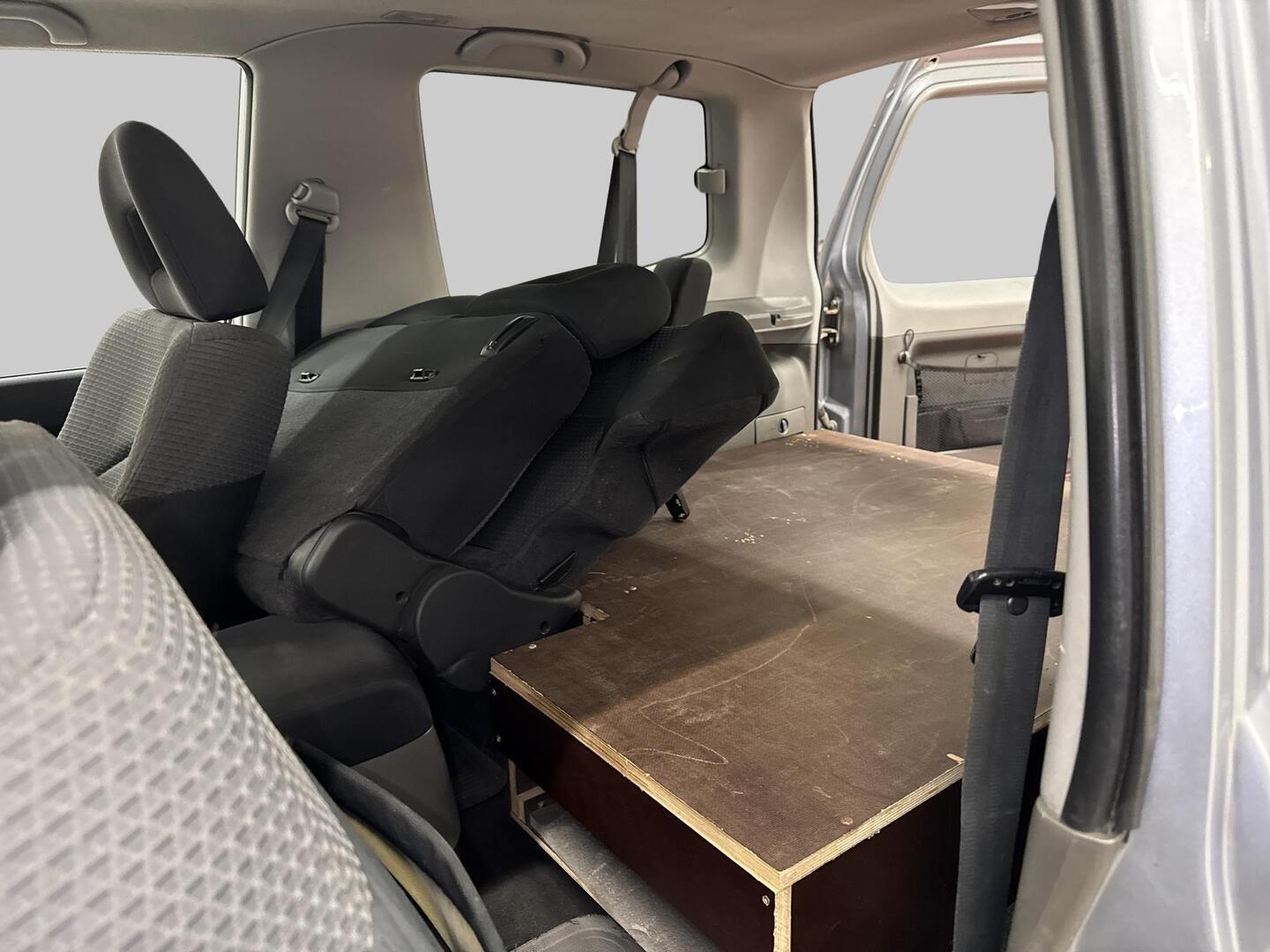 MITSUBISHI Pajero 2006