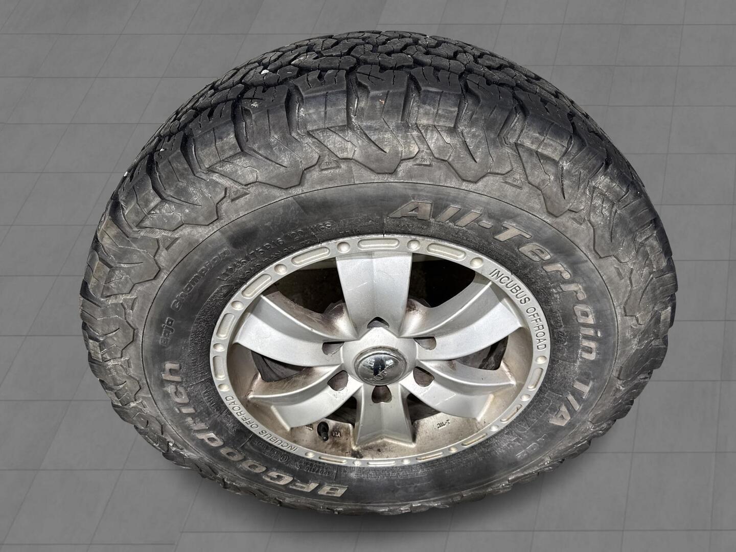 MITSUBISHI Pajero 2006