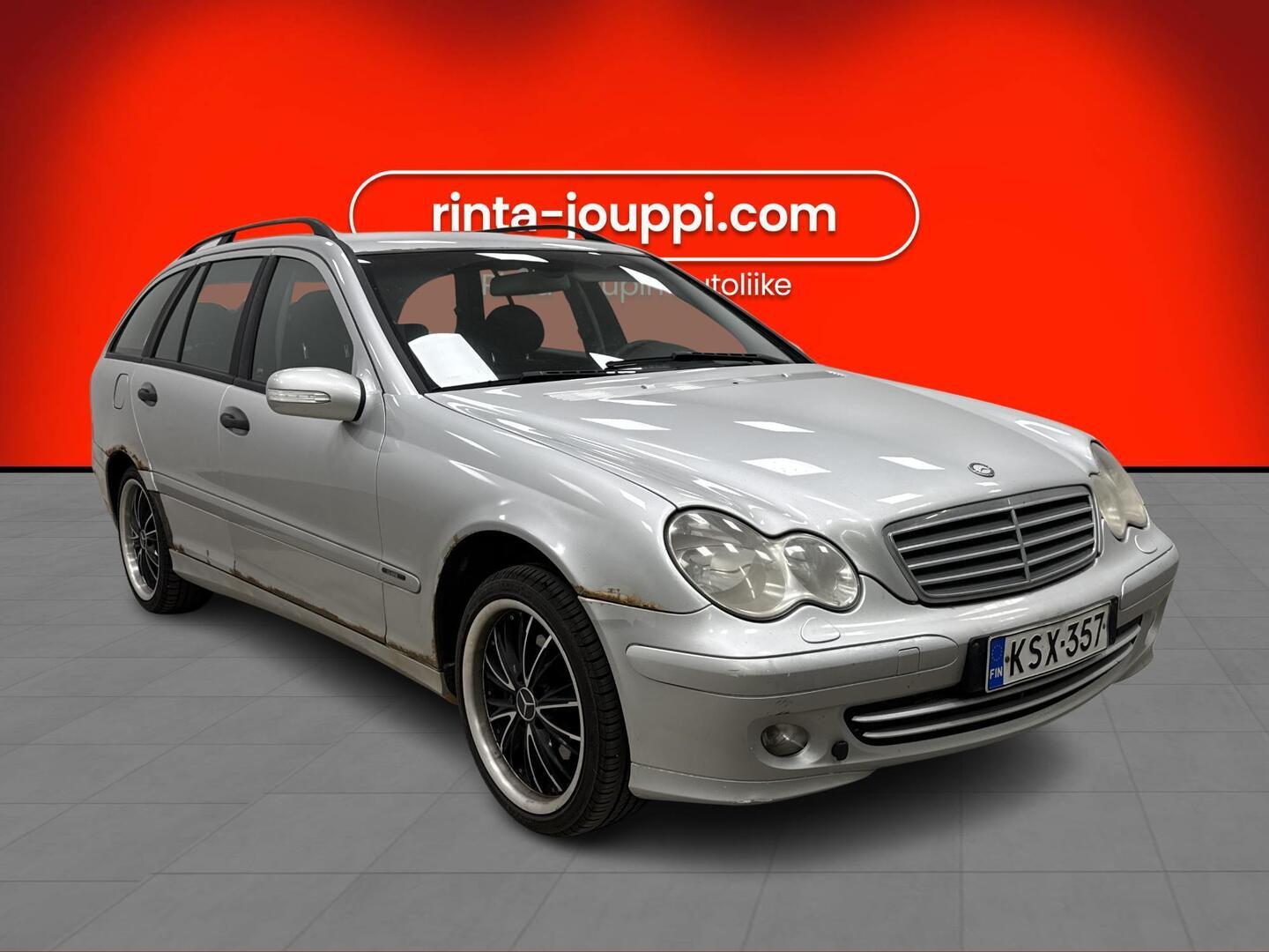 MERCEDES-BENZ C 2004