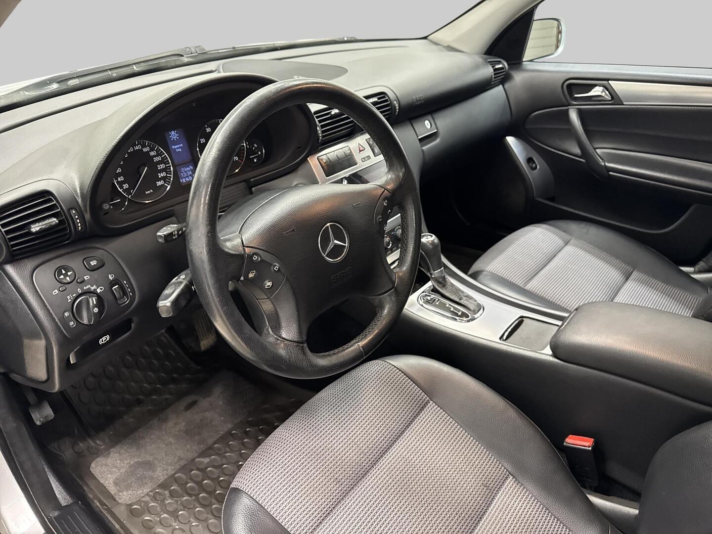 MERCEDES-BENZ C 2007