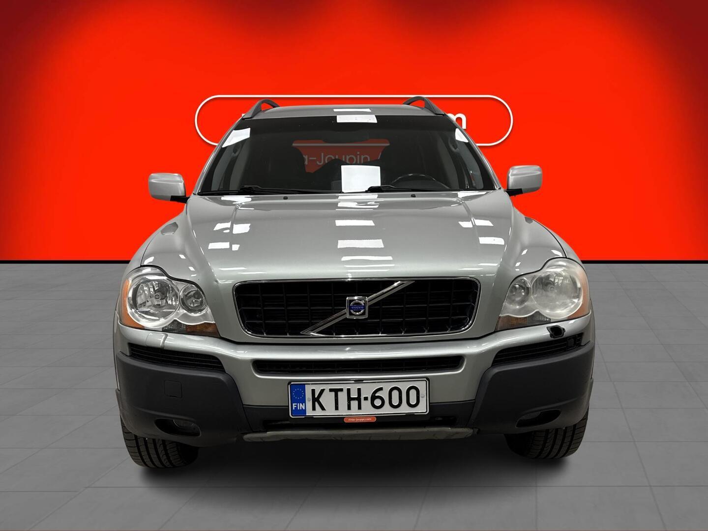 VOLVO XC90 2002