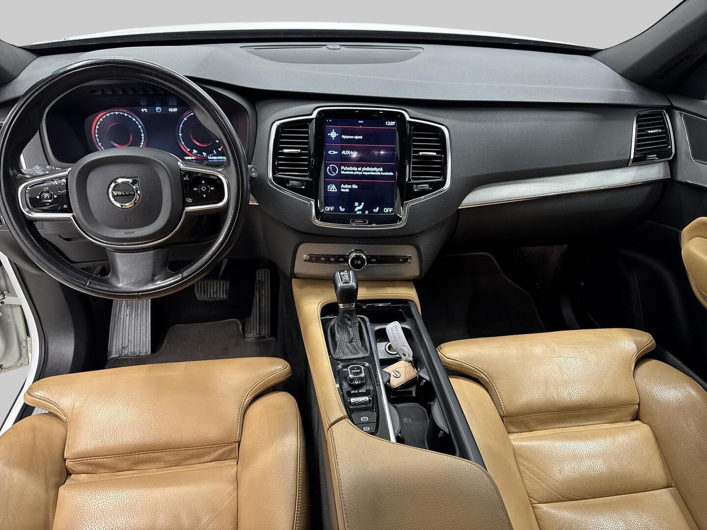 VOLVO XC90 2015